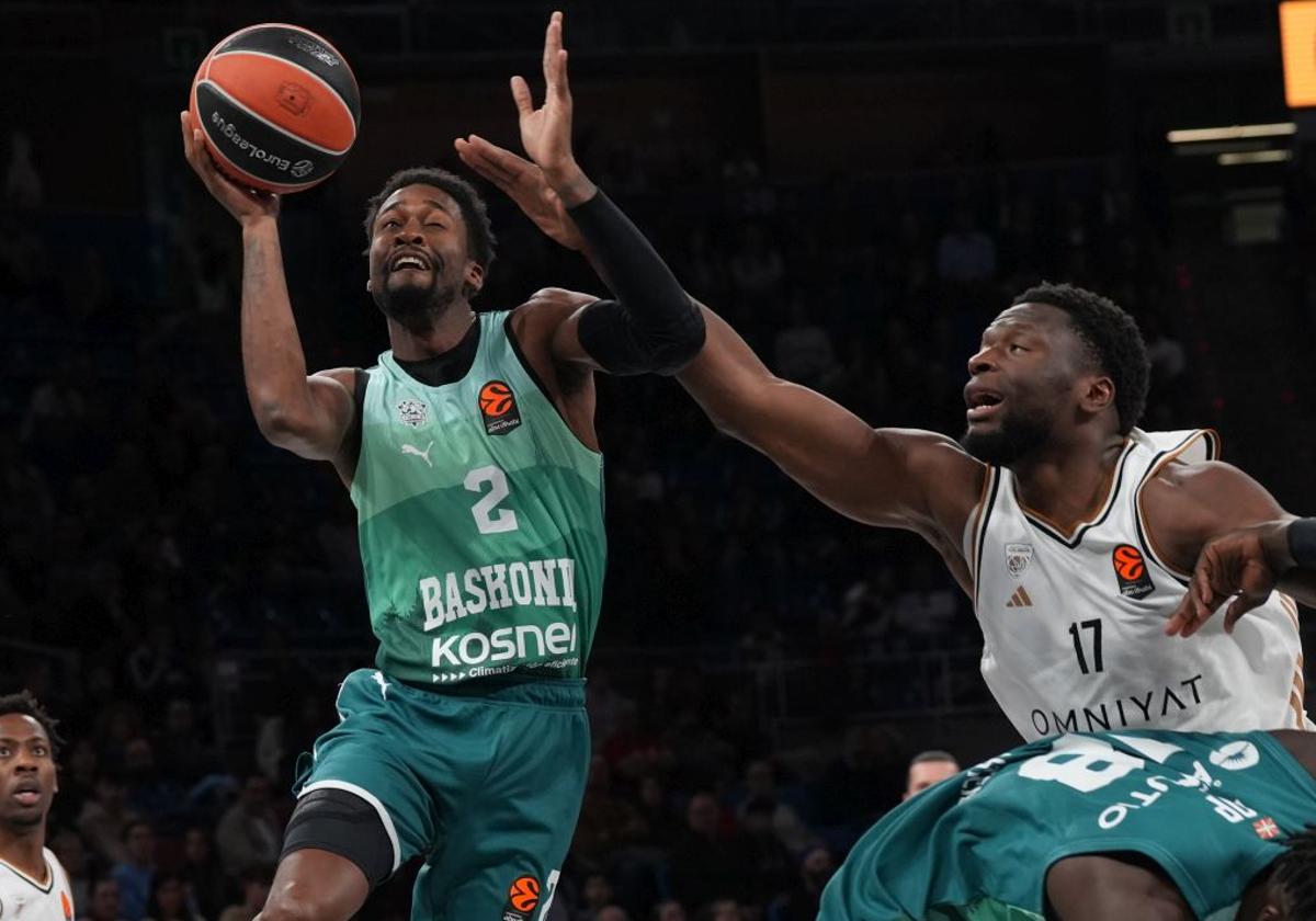 Simmons, exento de la falta de confianza