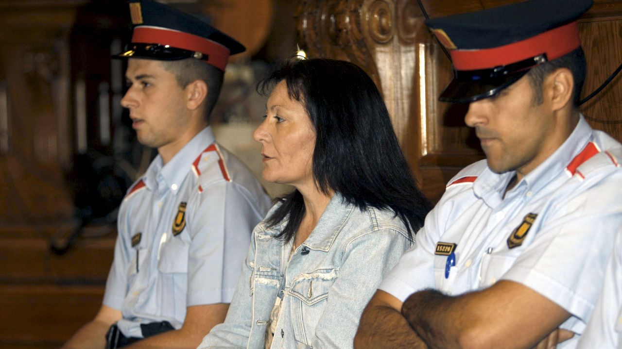 Una asesina en serie de mujeres mayores, detenida por otro crimen en A Coruña durante un permiso penitenciario - La Voz de Galicia