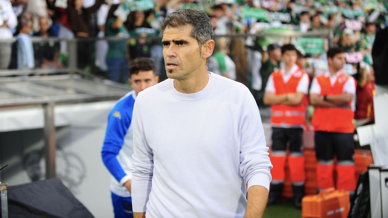Antonio Hidalgo: «Hicimos el gol y nos hemos echado atrás demasiado»