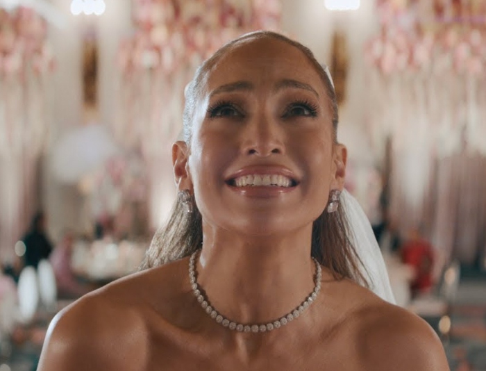 "Jennifer Lopez no se adelanta al Zeitgeist, pero se sube a todo"