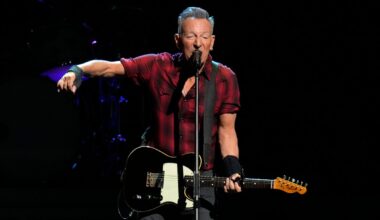 La Jornada - Jeremy Allen White: “Springsteen fue muy valiente al permitirnos contar esta historia”