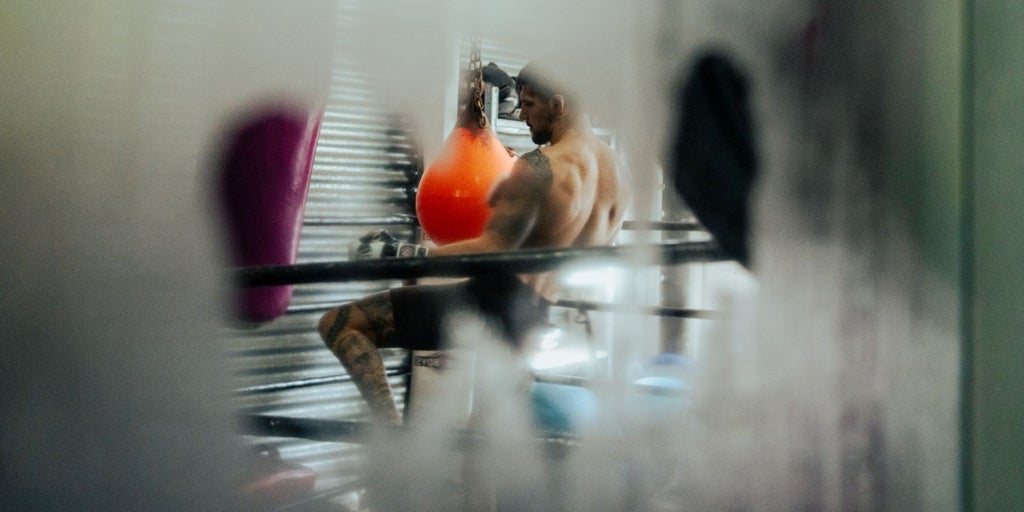 Cómo es el recorte de peso de Joel Álvarez, luchador español de la UFC