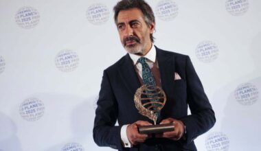 "No se puede cuestionar una novela que aún no ha salido"