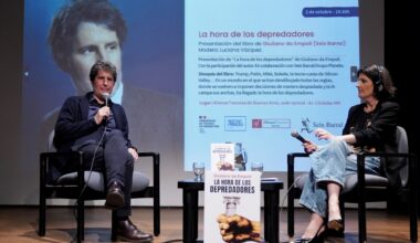 “El nuevo clivaje político es humano versus máquina”