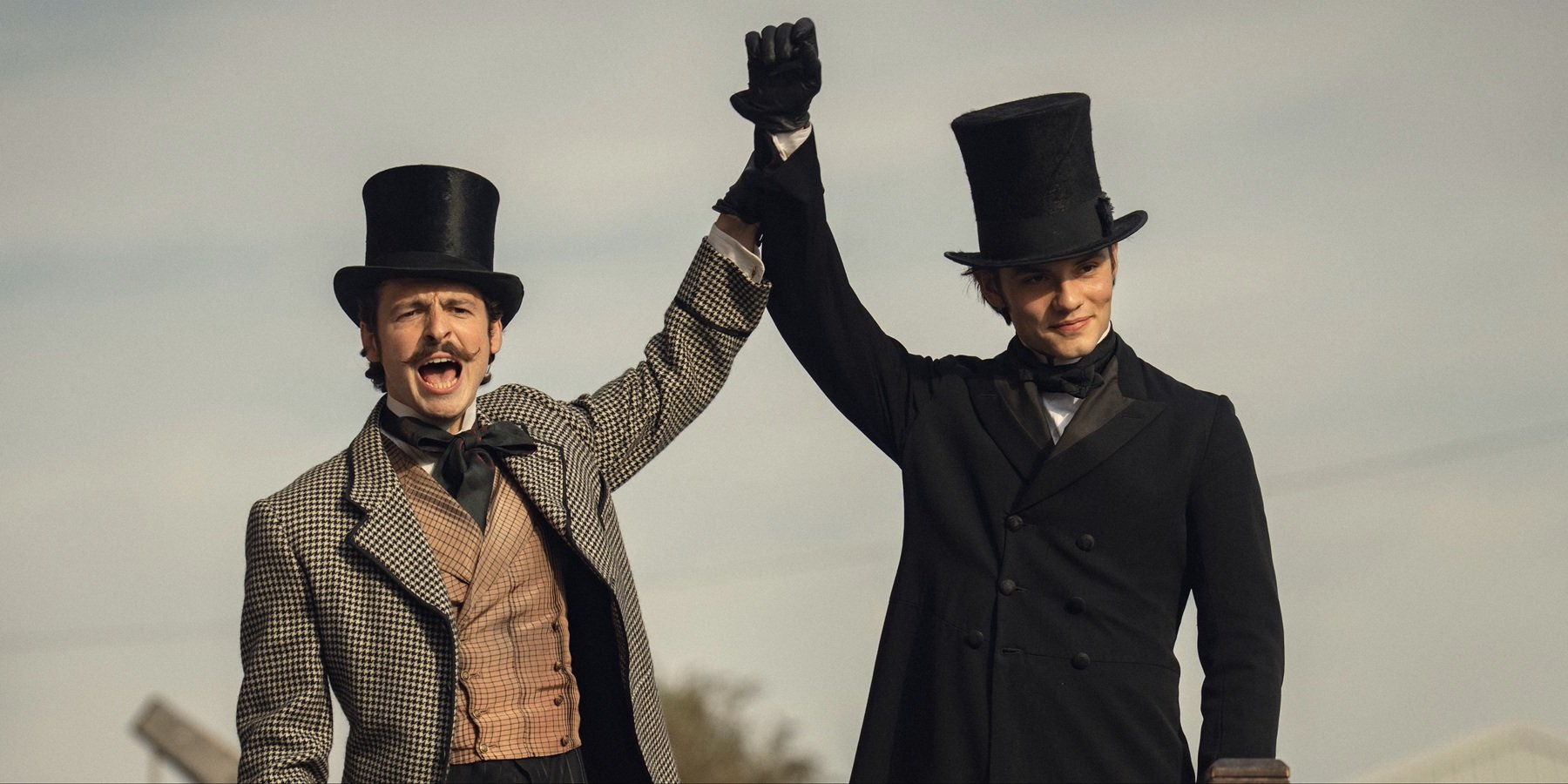 Es del creador de ‘Peaky Blinders’ y es la mejor serie que vas a ver en 2025: son 8 episodios d... - OkDiario