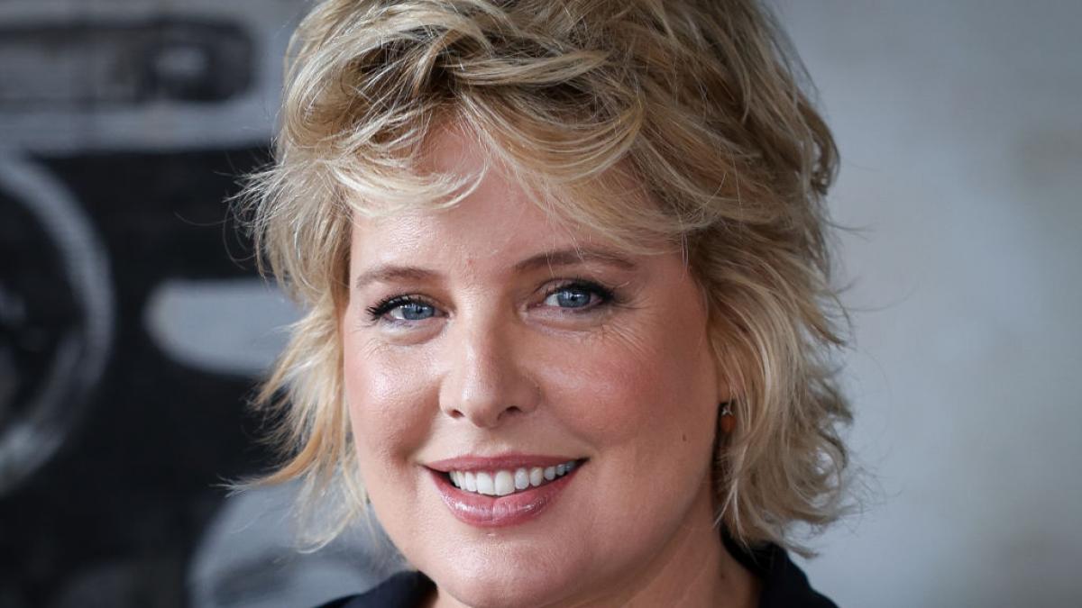 Tania Llasera necesita 45 segundos para explicarte por qué ver Friends en bucle no es buena señal