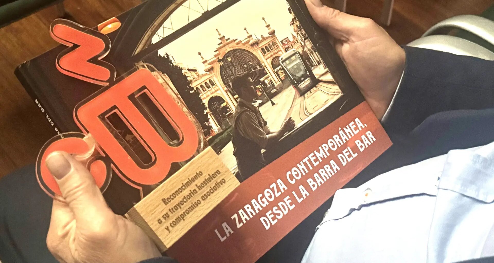 La Asociación de Cafés y Bares de Zaragoza y Provincia presenta su libro 'La Zaragoza Contemporánea, desde la Barra del Bar'