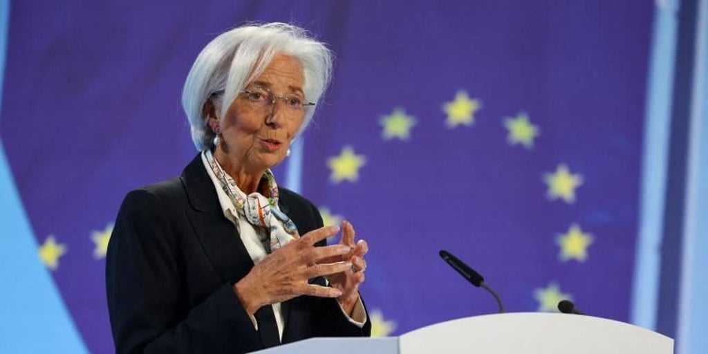 El BCE mantendrá hoy los tipos en el 2% tras una reunión de transición