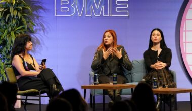 Leire Martínez: «Estábamos celebrando un número 1 y el presidente de la compañía me dijo: 'Mmm, ¡qué tetas tienes!'»