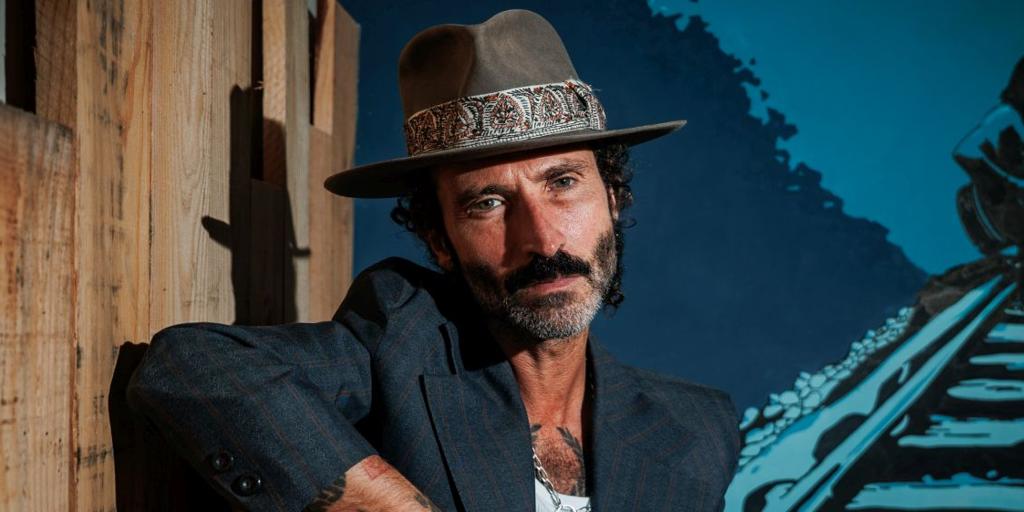 su nombre real, su relación actual con Macarena García y por qué tiene un ojo de cristal