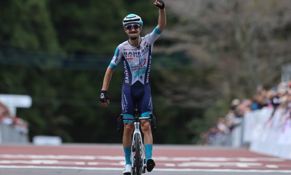 El broche de la Japan Cup para el año de Lenny Martínez