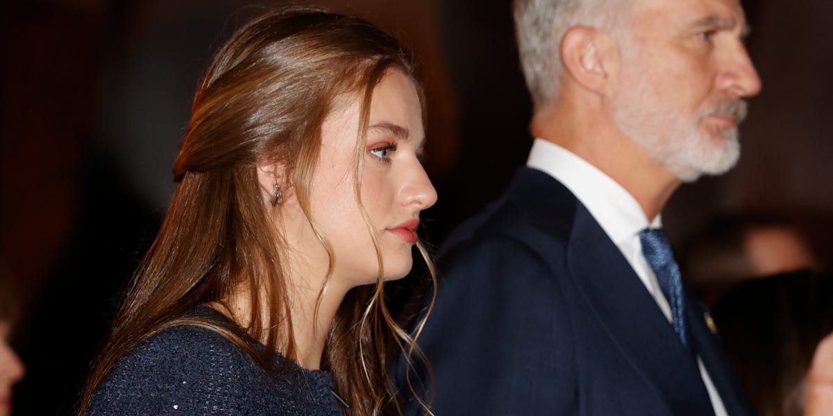 La Princesa Leonor elige el tejido tweed para el concierto de los Premios Princesa de Asturias 2025