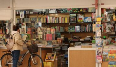 16 librerías llenan de oportunidades literarias El Espolón hasta el 19 de octubre