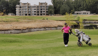 Con la presencia de los mejores golfistas del país, comenzó un importante torneo en Los Canales