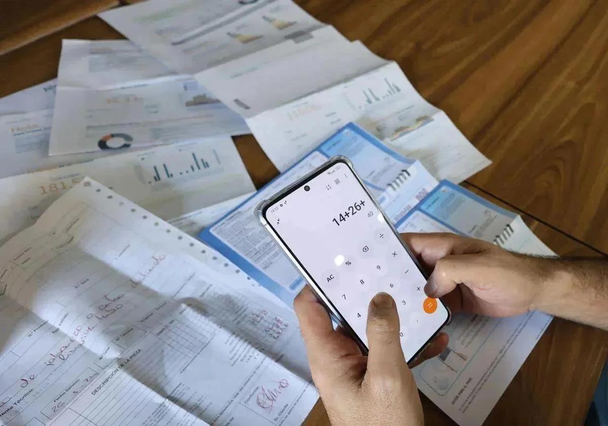 El precio de la luz se desploma este domingo con la nueva tarifa: las horas a 0 euros para encender los electrodomésticos