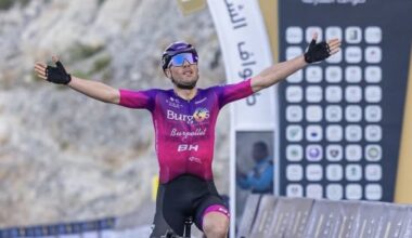 Mario Aparicio, el ciclista español expulsado "de por vida" de China por poner un cerdo junto a la bandera del país: "Hay que desconectar"
