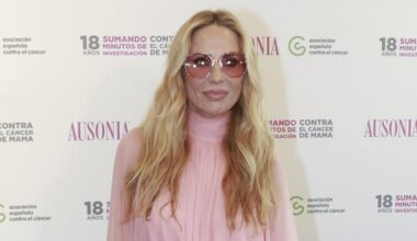 Marta Sánchez, feliz por los avances contra el cáncer, recuerda a su hermana Paz