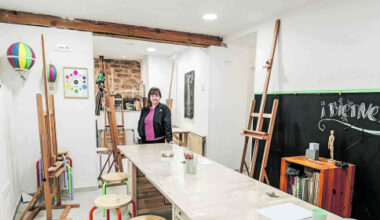 Ángela Coronel monta su estudio de fotografía y arte en el casco histórico de Molina con ayuda de ADR | NuevaAlcarria