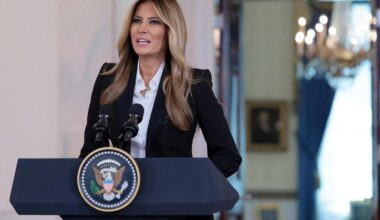 Melania Trump anuncia la vuelta de ocho niños «separados» por la guerra en Ucrania tras negociar con Putin