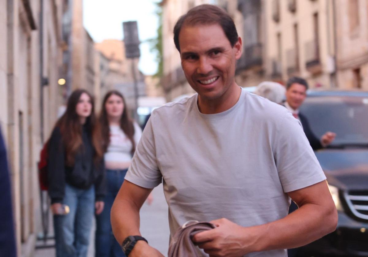 Rafa Nadal llega a Salamanca con su familia para recibir el Honoris Causa de la Usal