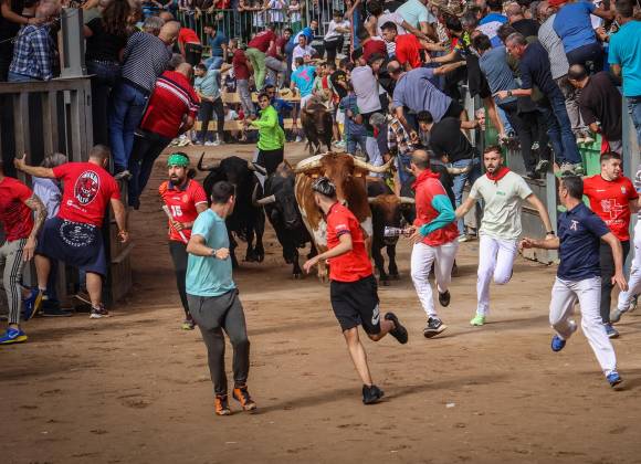 Cebada Gago firma un primer encierro de la Fira sin incidentes graves