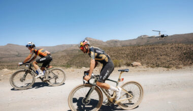 Tom Pidcock gana etapa en la Gravel Burn y Dubau-Prévot vuelve a vencer para recortar distancias en la general