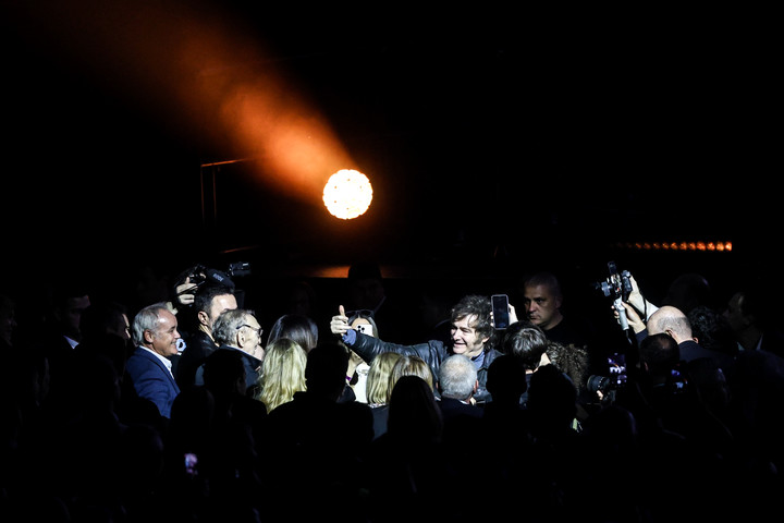 Presentación del libro "La Construcción del Milagro" del presidente Javier Milei, en la ciudad de Buenos Aires, el 6 de octubre de 2025. Foto Cristina Sille / Clarín