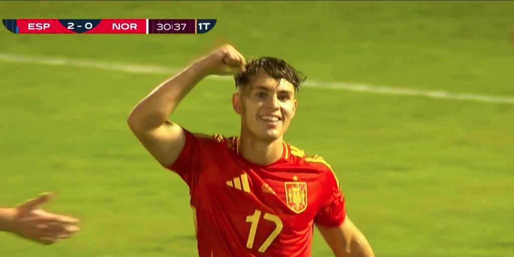 Ángel Ortiz marca su primer gol con la sub 21 de España