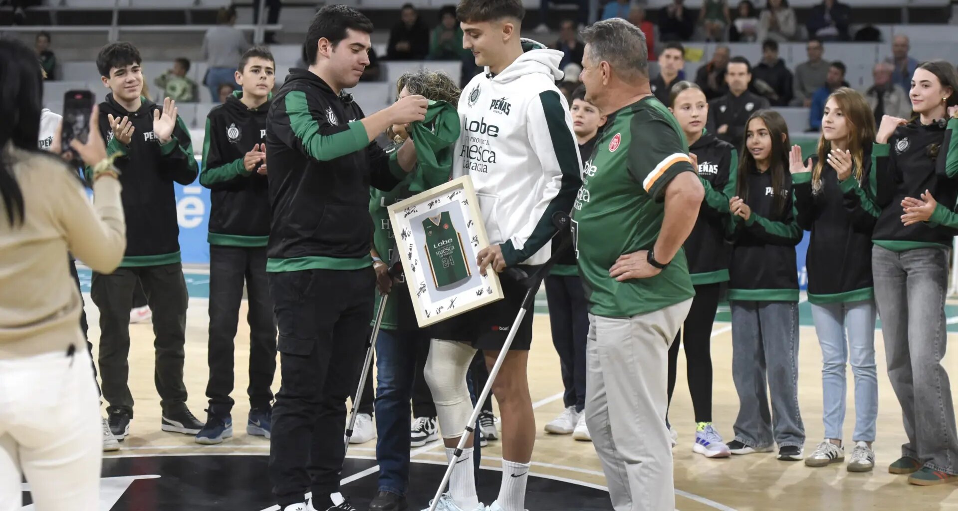 El Lobe Huesca La Magia dedica una espectacular victoria a su capitán (108-86)