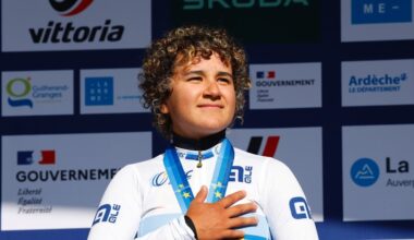 «Antes eran cajeras, hoy son profesionales»