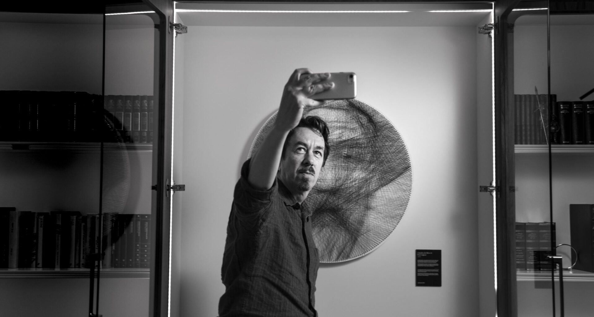 Pedro Mairal: “Hay un momento en el que se confunde el fin del mundo con el fin de tu mundo, y no es lo mismo”