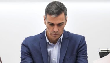 Sánchez amenaza con llevar a Ayuso al Constitucional si no crea el registro de objetores al aborto