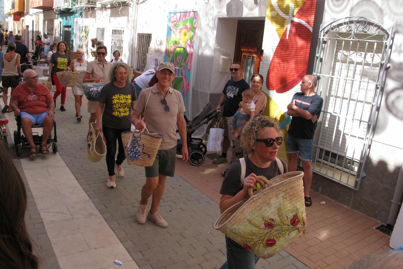 La Universidad de Barcelona incluye «Persianes amb Art» de Els Poblets en su programa de estudios de Bellas Artes