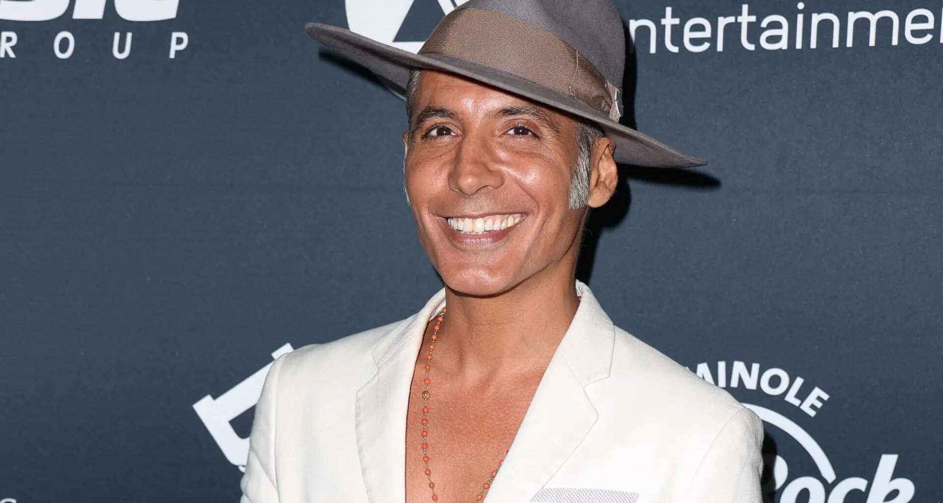 "Ella no fue el motivo de mi separación"