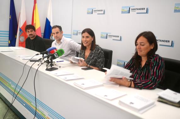 noticias/imagen-asociada/2025/10/presentacion_libro_turismo_de_cine_santander_2.jpg