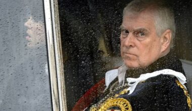 Un imán de escándalos reales llega a su fin: el príncipe Andrés renuncia a sus títulos