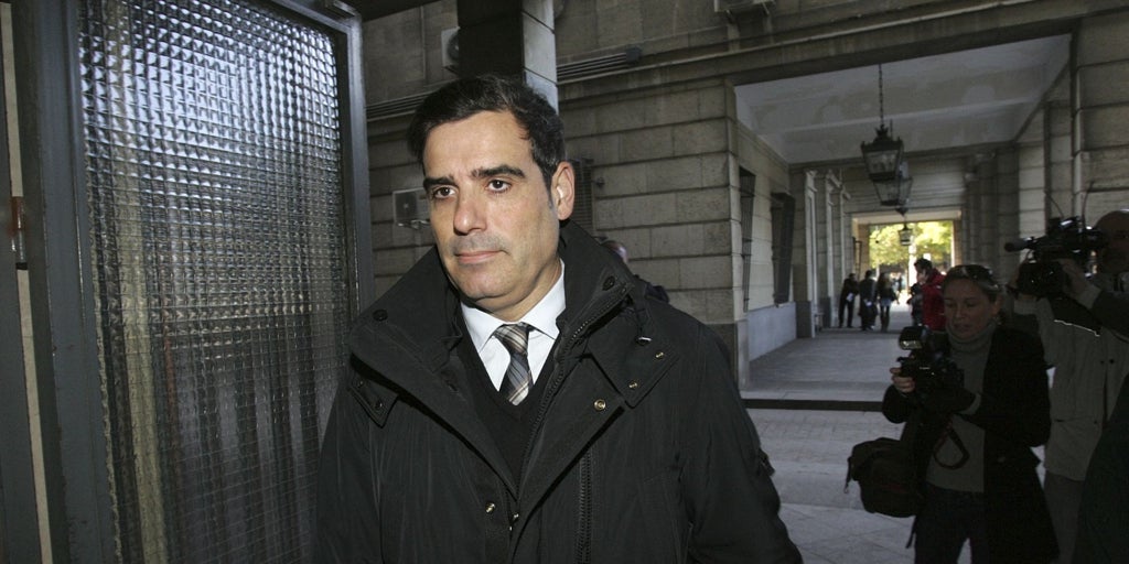 La juez investiga delitos de tráfico de influencias y corrupción en los negocios en la parcela de Pino Montano de la mujer del socialista Rafael Pineda