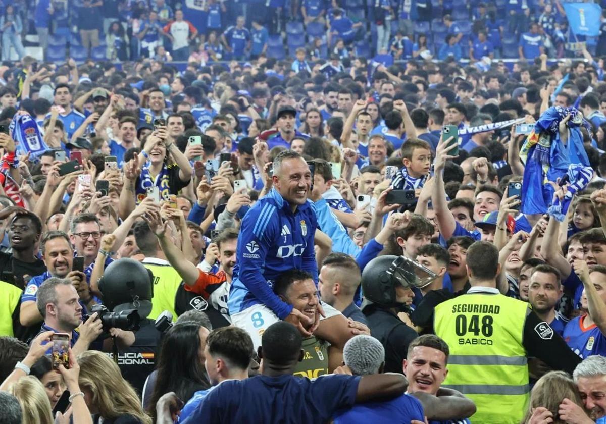 El ascenso del Real Oviedo repartió 4,5 millones de euros en primas