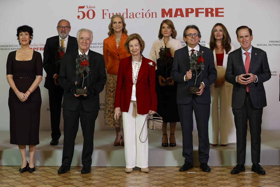 reina sofía y la infanta elena