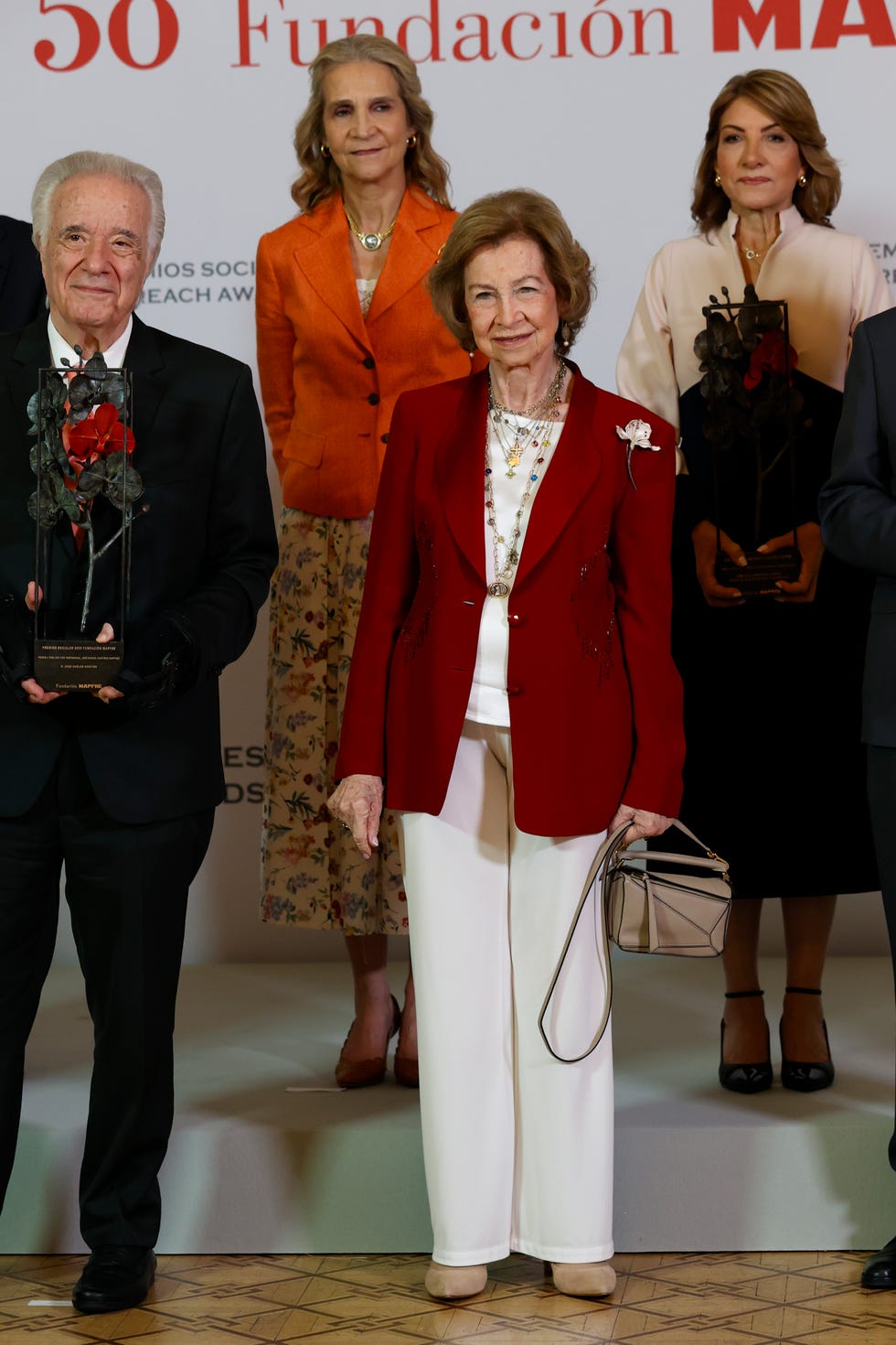 reina sofía y la infanta elena