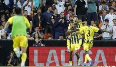 Sangre, sudor y victoria: el Real Oviedo asalta Mestalla - La Voz de Asturias