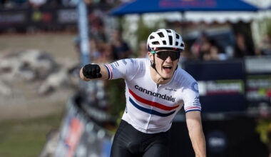 Charlie Aldridge bate a Vidaurre con un potente final de carrera en Mont-Sainte-Anne - ESMTB.com