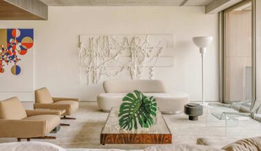 Esta es la propuesta del arquitecto Arthur Casas para una vivienda brasileña en la que el terrazo es el material estrella