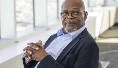 Qué películas ver hoy martes en televisión: de una de acción con Jeremy Renner a una comedia de Samuel L. Jackson