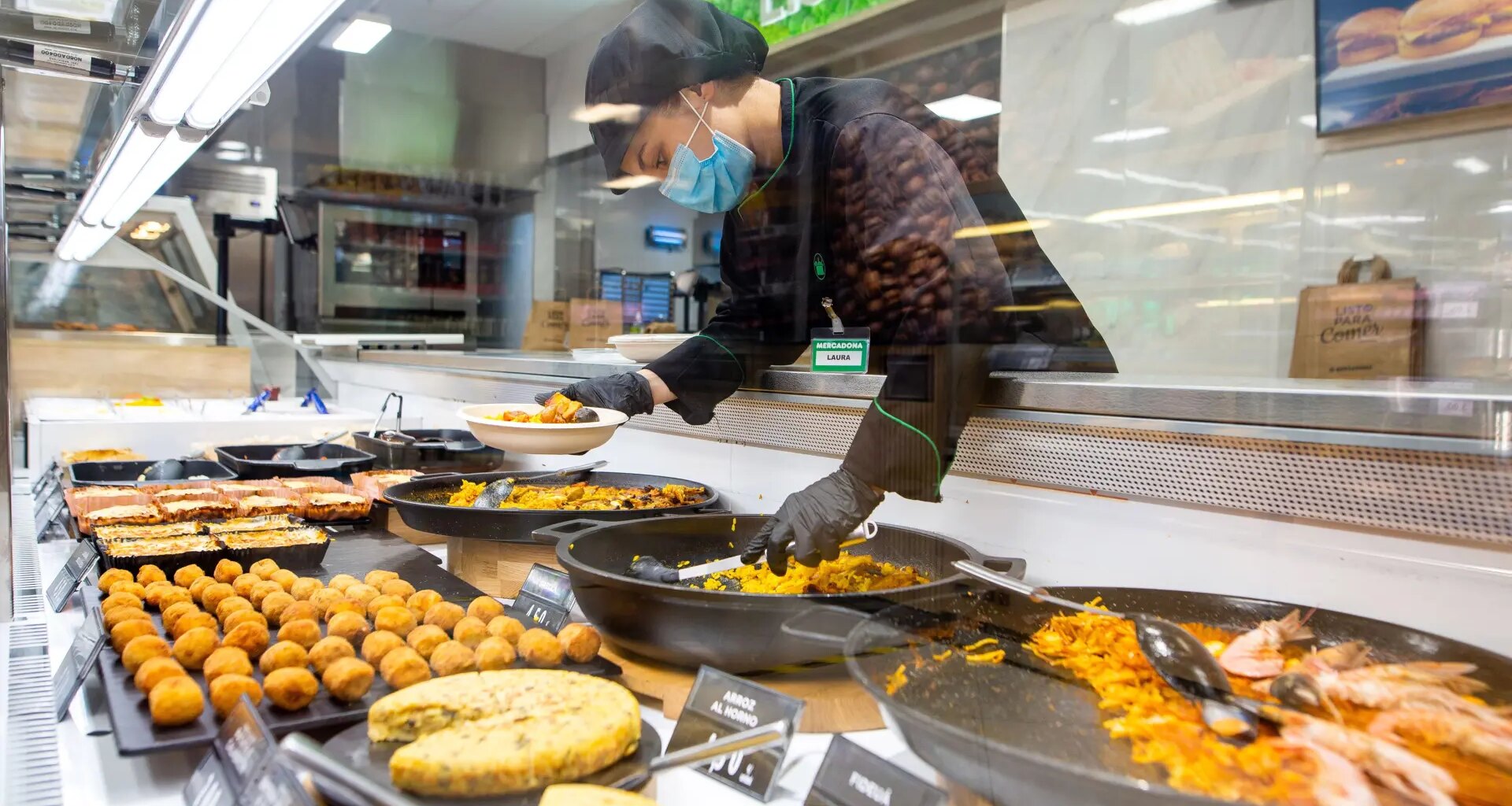 ¿Quién está detrás de la comida preparada de Mercadona? La empresa amplía su fábrica para asados