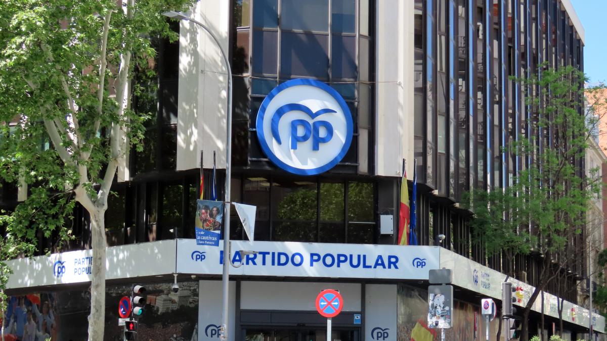 El criticadísimo tuit de Nuevas Generaciones del PP sobre la Flotilla que les perseguirá 'por los siglos'