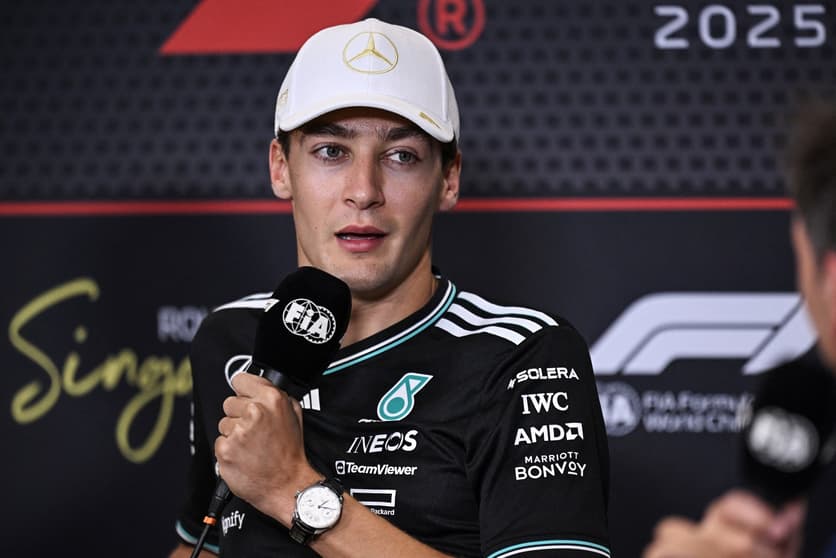 Russell niega dureza en negociaciones para 2026 con Mercedes: «Requieren cuidado» - Noticia de F1