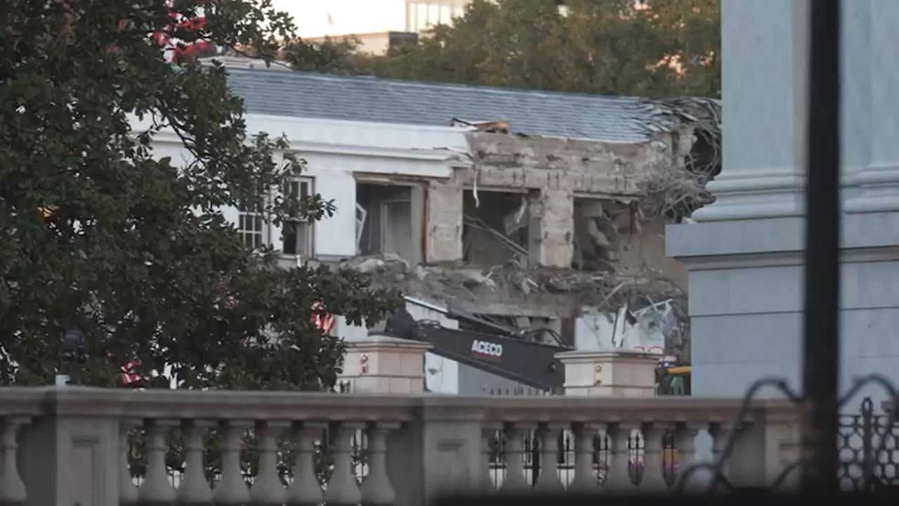 sot 2.00_00_05_17.Still002.jpg