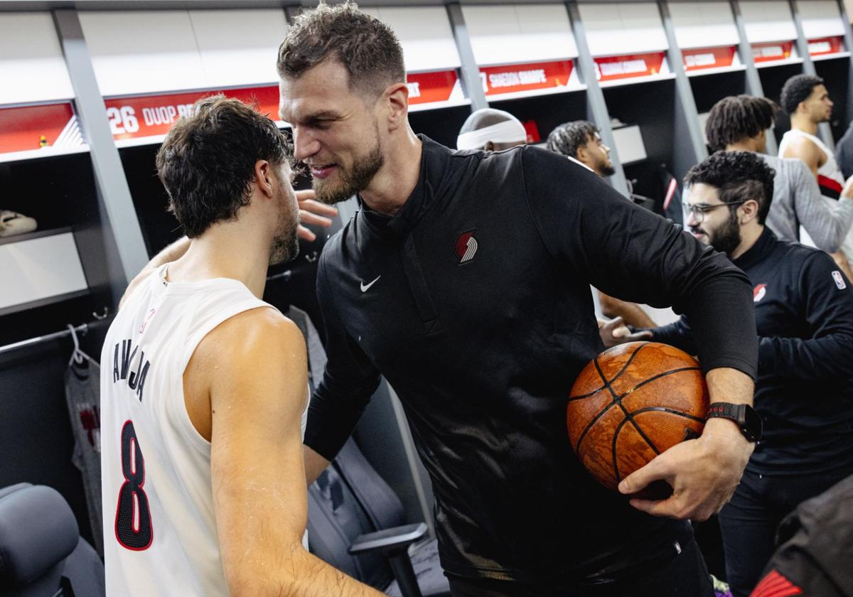 El redebut de Splitter en la NBA arrolla a los Warriors de Curry