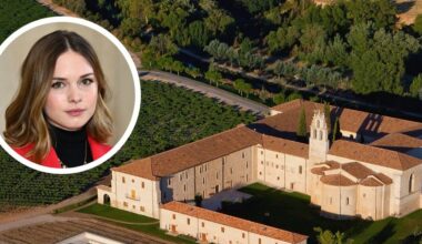 una abadía del siglo XII con más de 8.000 metros cuadrados